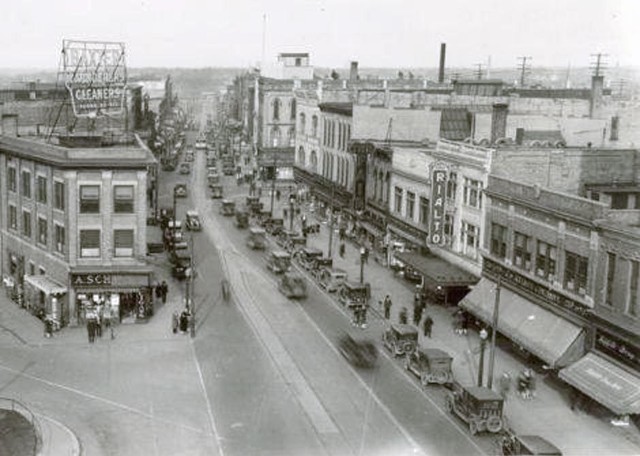 Rialto Theatre - Old Photo From Cinema Treasures